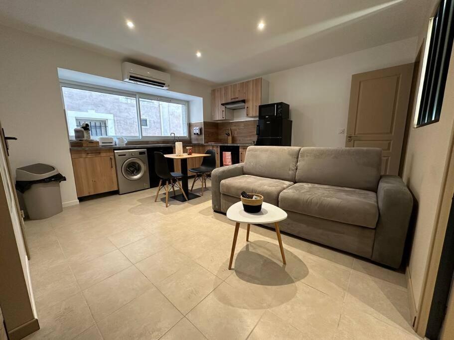 L'Amandier - Appartement Paulhan Экстерьер фото